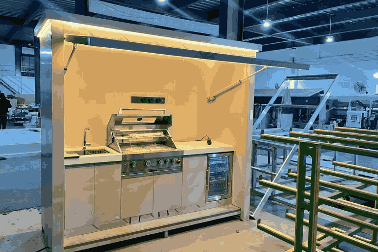 Modern stainless steel outdoor kitchen unit | housetopic